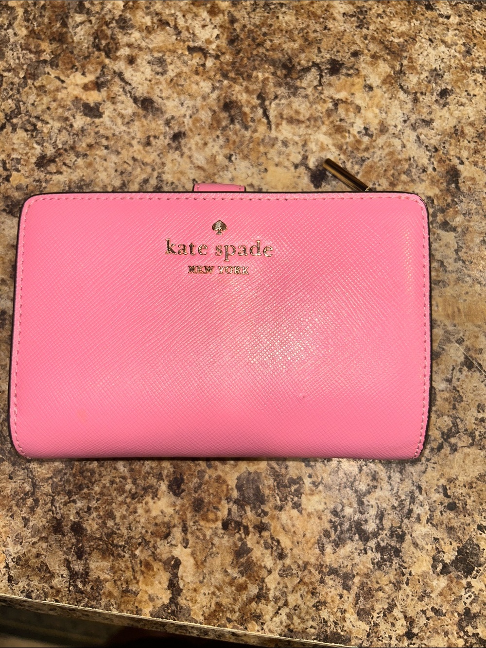 kate spade pink zip-around saffiano medium size wallet. NWOT